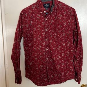 Red and Black American Eagle Shirt